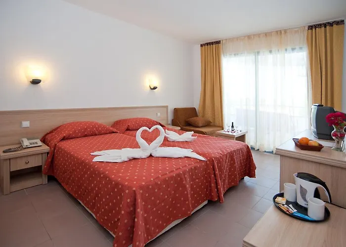 Merlin Club 3* 로제넷츠